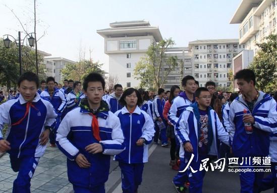 四川省成都石室中学2013届高三下学期三诊模拟考试数学(文)试题
