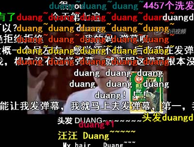 恶搞视频中,成龙的台词和动作被重新剪辑,与网络神曲《我的滑板鞋》