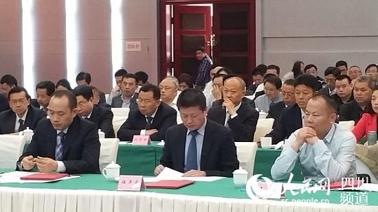 四川南充:精英律师成立顾问团 书记恳请献计献