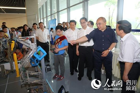 省科技厅厅长刘东在新一轮创新竞争中下好先手棋，打好主动仗，打造发展的“新引擎”、动力的“倍增器”。