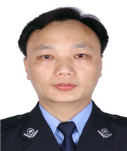 罗龙华 自贡市公安局“改革办”常务副主任
