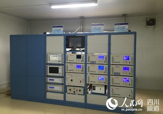 探秘成都大氣超級站成都市大氣監測工作如何進行，在大氣污染防治方面採取的舉措。