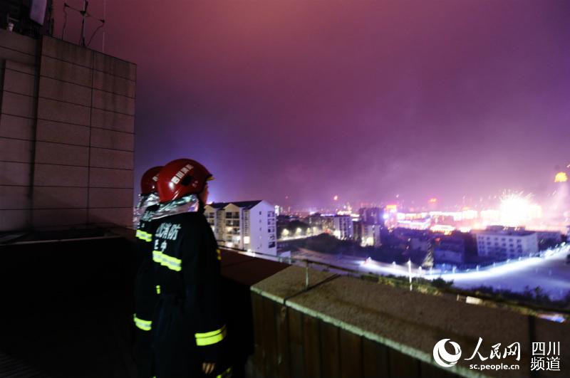 除夕夜巴中消防坚守岗位 未发生较大影响火灾