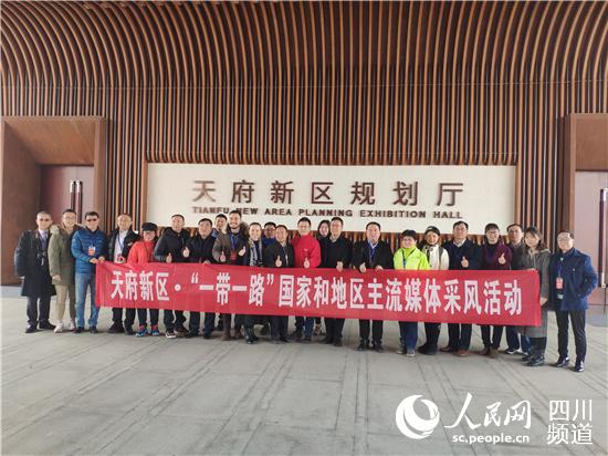 æµ·å¤ååªæ¥å°å¤©åºæ°åºè§ååã æ¨æäº®æ