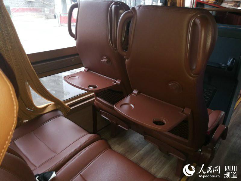 �߿�����Ƥ�溽�����Σ���Ӱ�����Ŵ���