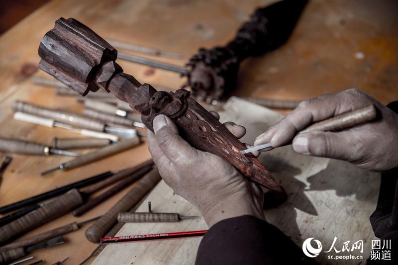 �����ݷ����ֹ��������������ף�����������������֮�⡣���̻� ��