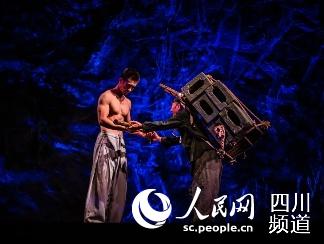 “雲之上”演出現場。黃嵐 攝