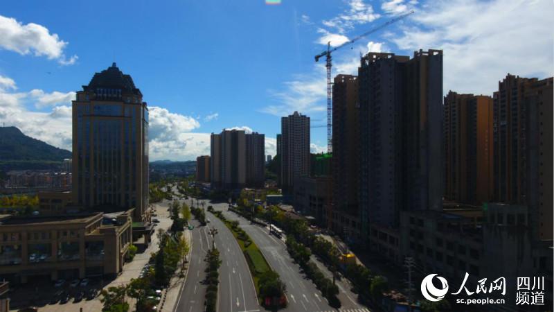 干淨整潔的城市。石青 攝