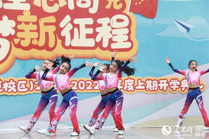 活力好少年。張依帆攝