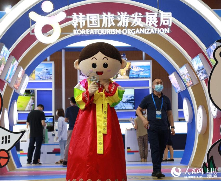 韩国展馆。人民网 王波摄