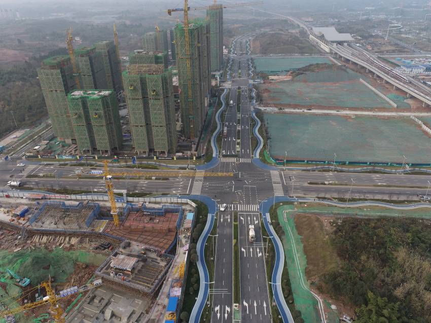 南中心3號路。水電七局空港項目部供圖