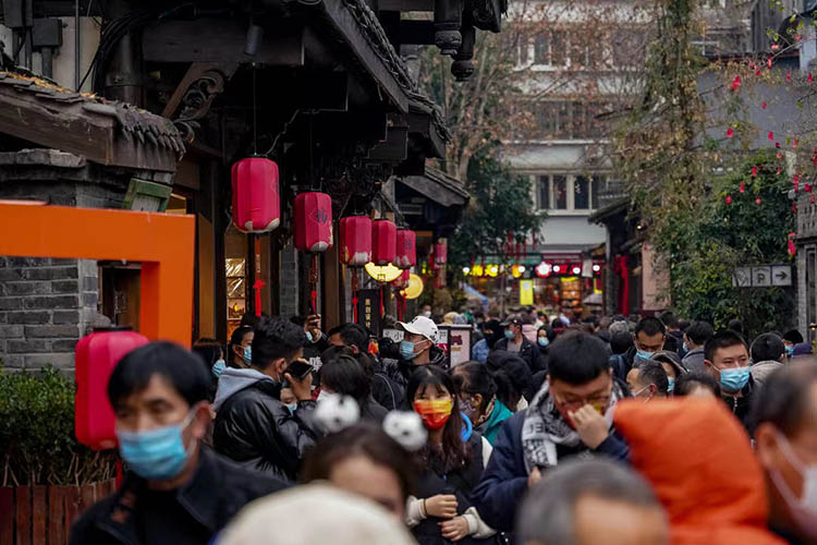 春节期间的宽窄巷子。青羊区融媒体中心供图
