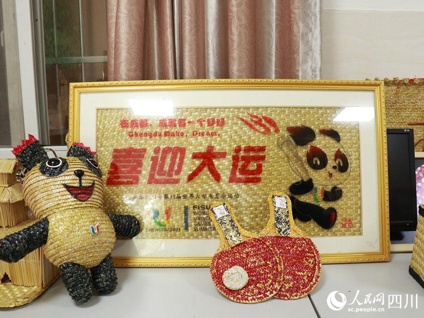 �غϲݱ���Ƶĳɶ����˻�Ԫ�� ����������