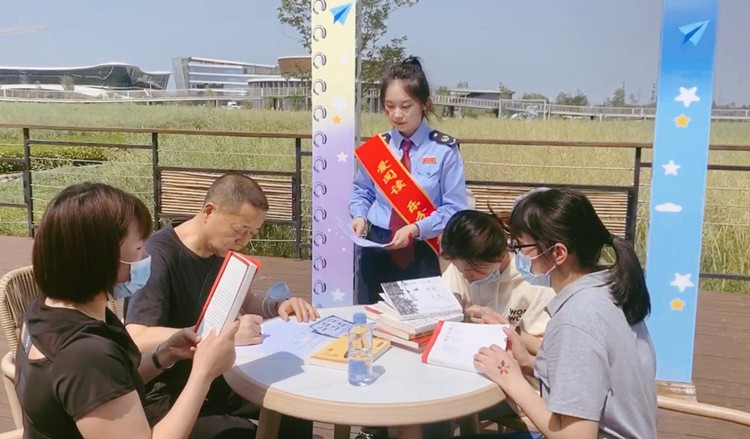 讀書活動現場。成都市稅務局供圖