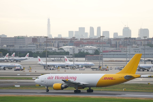 DHL快递宣布使用A300全货机，替换原有B737货机。双流区委宣传部供图