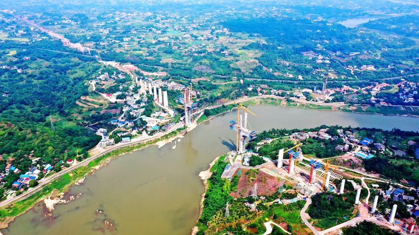 俯瞰大橋。京昆高鐵西昆有限公司供圖