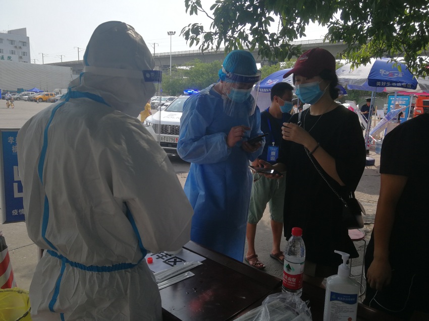 德陽市市場監管局工作人員。四川省市場監管局供圖