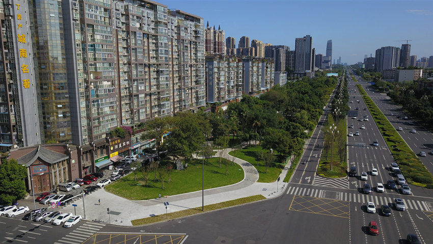 天府大道高新段4.1公里线性公园建成开放。成都高投建设开发有限公司供图