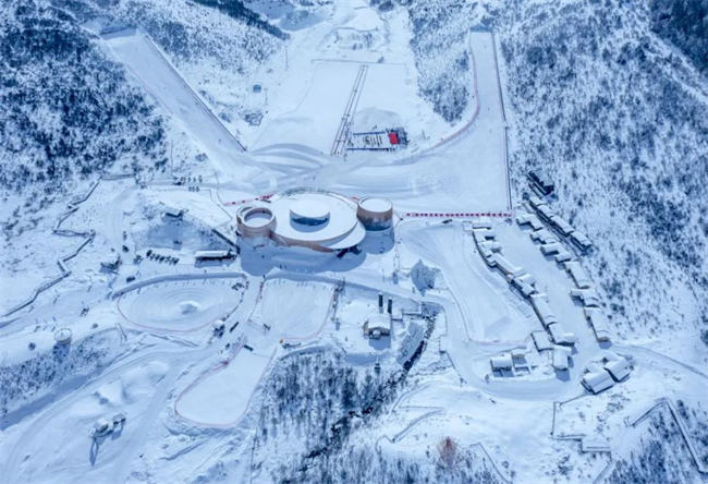 鹧鸪山滑雪场。阿坝州文化体育和旅游局供图