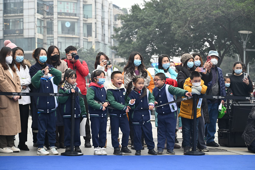 來參加活動的市民。成都市公安局金牛區分局供圖