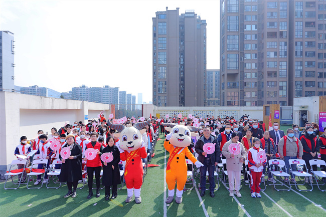 成都高新区石羊街道“文明百日行”活动拉开序幕。街道供图