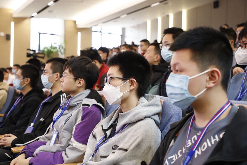 活动现场。成都市锦江区嘉祥外国语高级中学供图