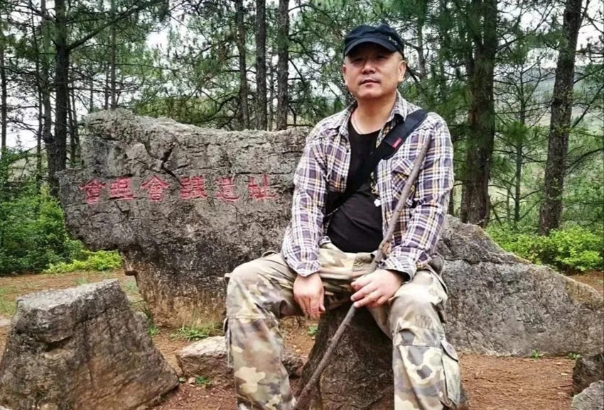 酷爱迷彩绿的马力贤。受访者供图