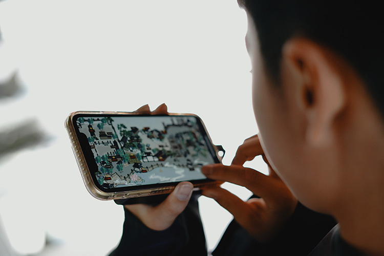 陆游密码（游戏寻路中）。街子古镇供图