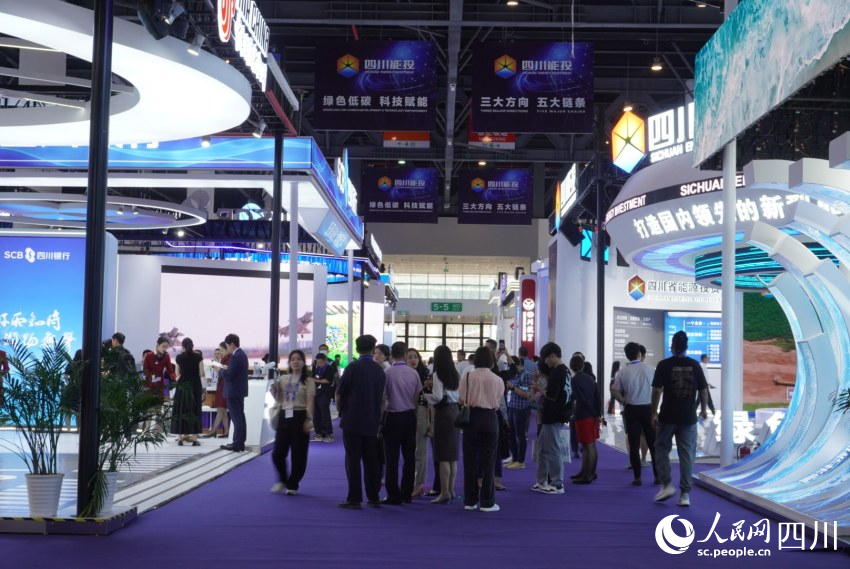 第十九屆中國西部國際博覽會展會現場。實習生 羅怡滋攝