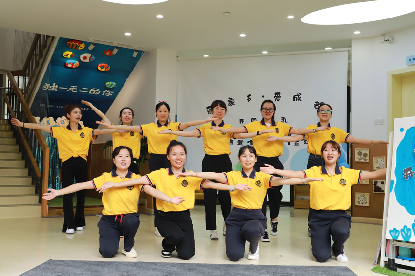熱烈歡迎回家園。園方供圖