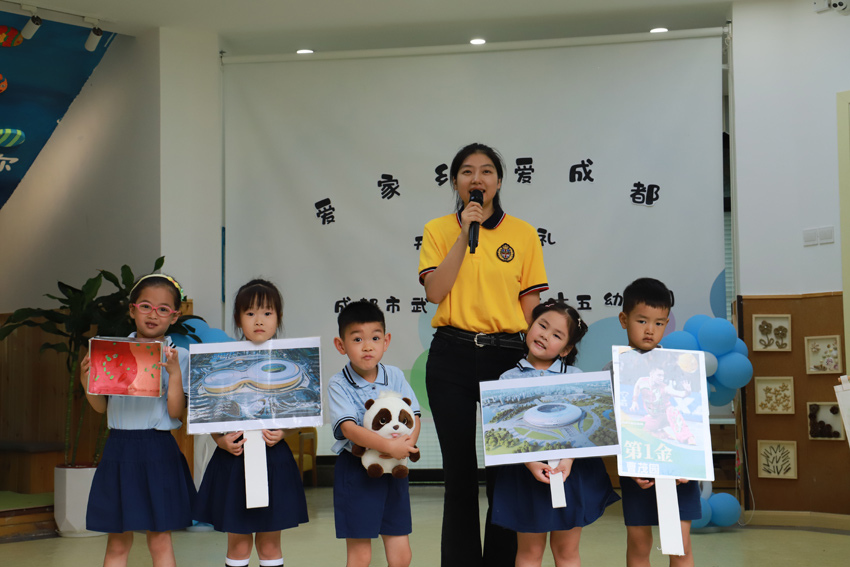 老師陪我同成長。園方供圖