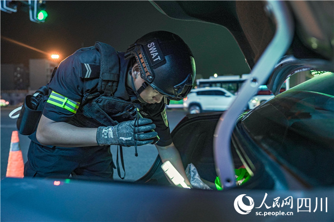 特巡警大隊。陳智豪攝
