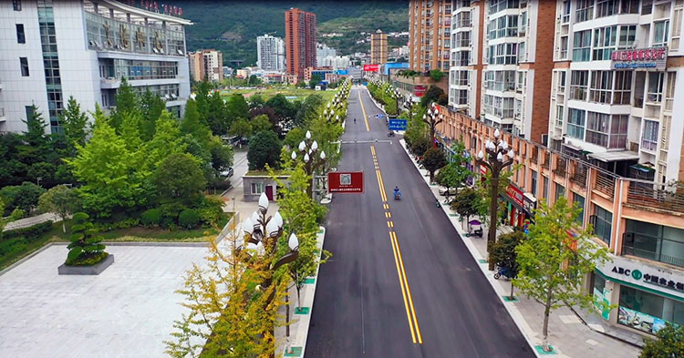 朝天城区道路维修整治工程接近尾声。朝天区融媒体中心供图