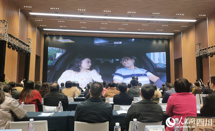 获奖作品展映。人民网记者 刘海天摄