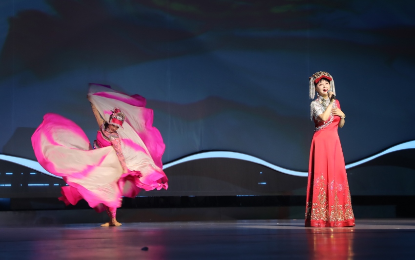 2023中国（四川）首届民族音乐周开幕式现场表演。凉山州委宣传部供图