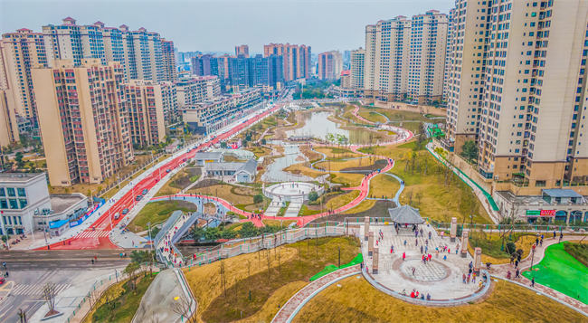荣县新建成的市民公园。荣县县委宣传部供图