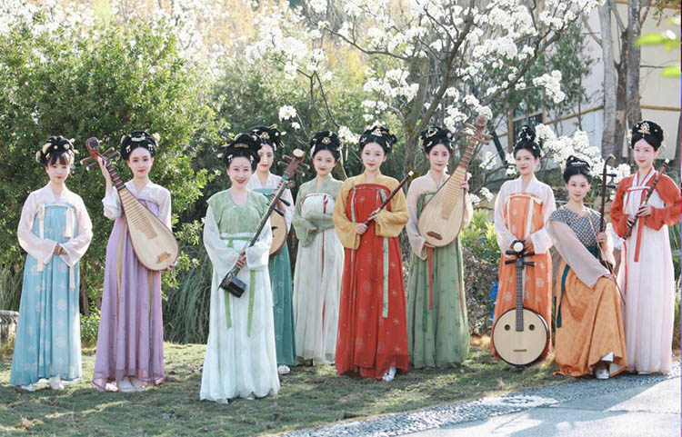 资料图：唐风乐宴女子乐团。天府新区融媒体中心供图