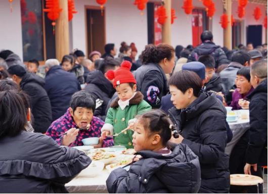 蒸笼坝坝宴。天府新区融媒体中心供图
