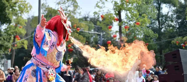 川劇變臉。天府新區融媒體中心供圖