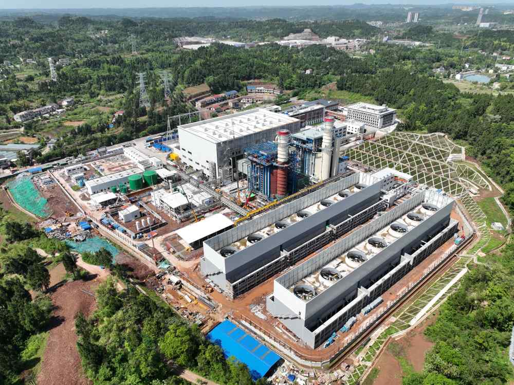 在建的川投集團資陽燃氣電站新建工程項目俯瞰圖。黃建偉攝