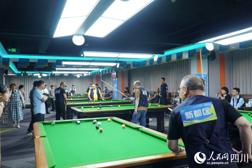 2024年成都市残疾人全民健身运动会台球比赛现场。人民网 赵祖乐摄