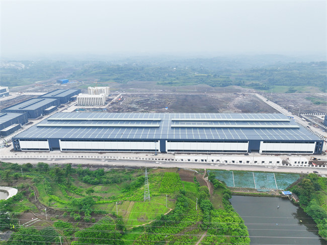 半岛全站官网自贡最大单体钢构造厂房行将在荣县经开区投用