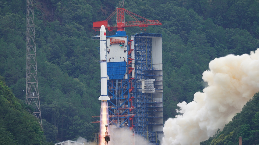 中法联合研制空间科学卫星——中法天文卫星成功发射