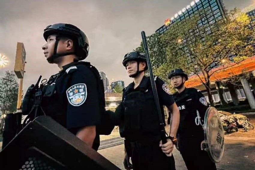 夏季治安打击整治专项行动。成都公安供图