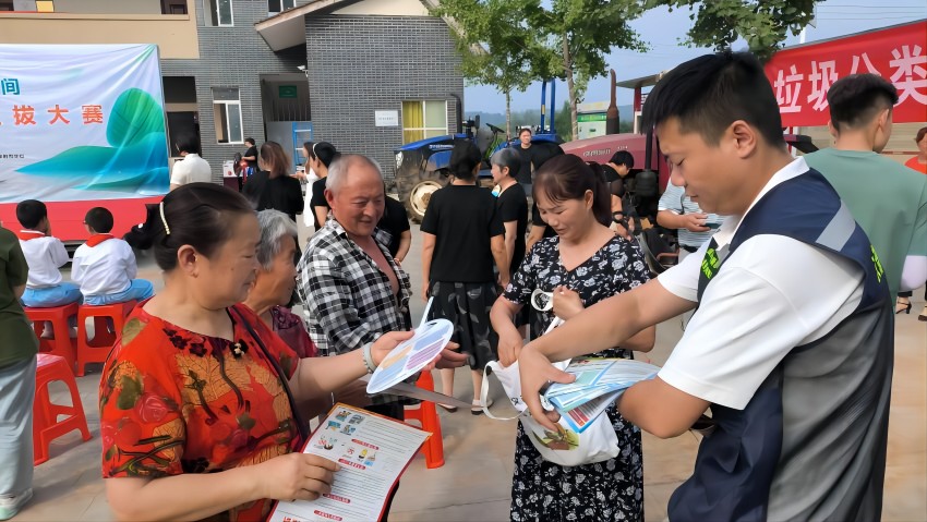 活动现场。成都东部新区综合执法局供图