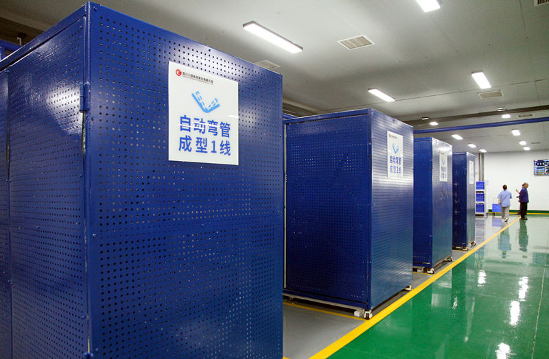 川环科技二期自动弯管成形生产线 王达摄