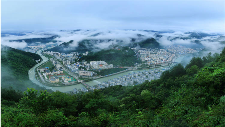 青川县城。王开晋摄
