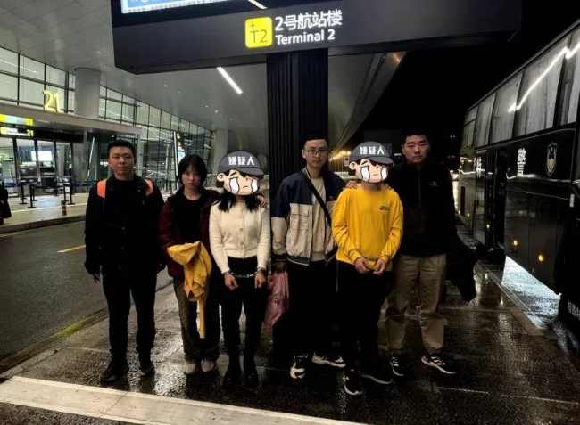 民警将主要嫌疑人捉拿归案。资阳市公安局雁江分局供图