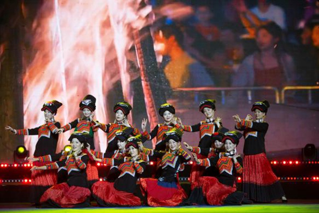 培养彝族民歌表演人才结项音乐会现场。凉山州委宣传部供图