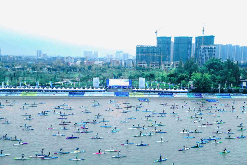 2024年全国桨板青少年锦标赛暨中国桨板公开赛开赛。古良驹供图